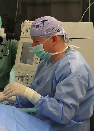 dr-bator-img